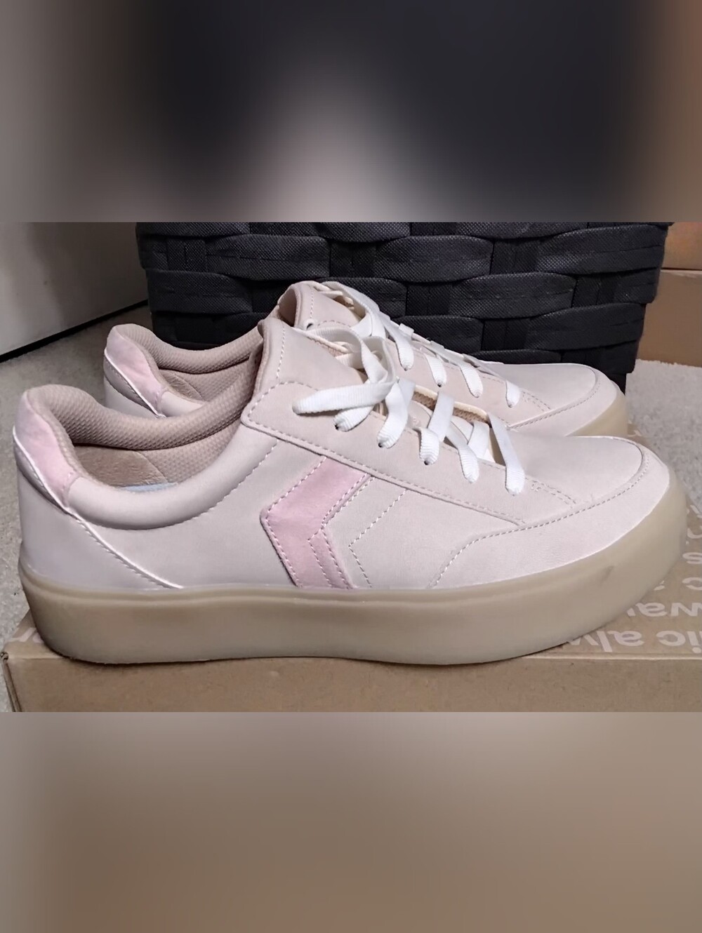 Dr. Scholl's Madison Lace-Up Casual Sneakers, Beige/Pink, Women's 8.5